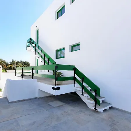 Red Volcano - Pool And Gym In Sport Center Fariones Included By Lanzarote Semesterbostad Puerto del Carmen (Lanzarote)